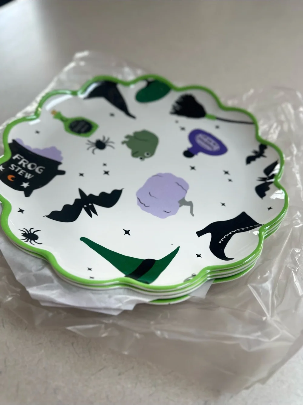 Witchy Halloween Party Plates in Green - SET of 8